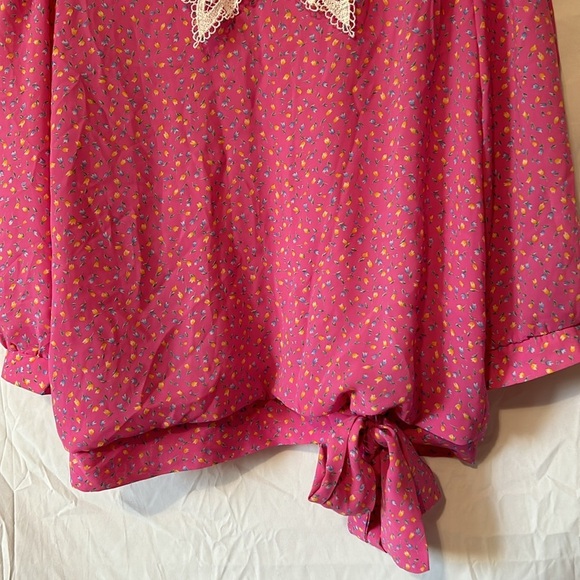 Vintage Women's Pink Blouse with Lace Collar and Tie Waist size Large 20in PTP - Picture 3 of 6